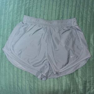 Nike Women's Tempo Short